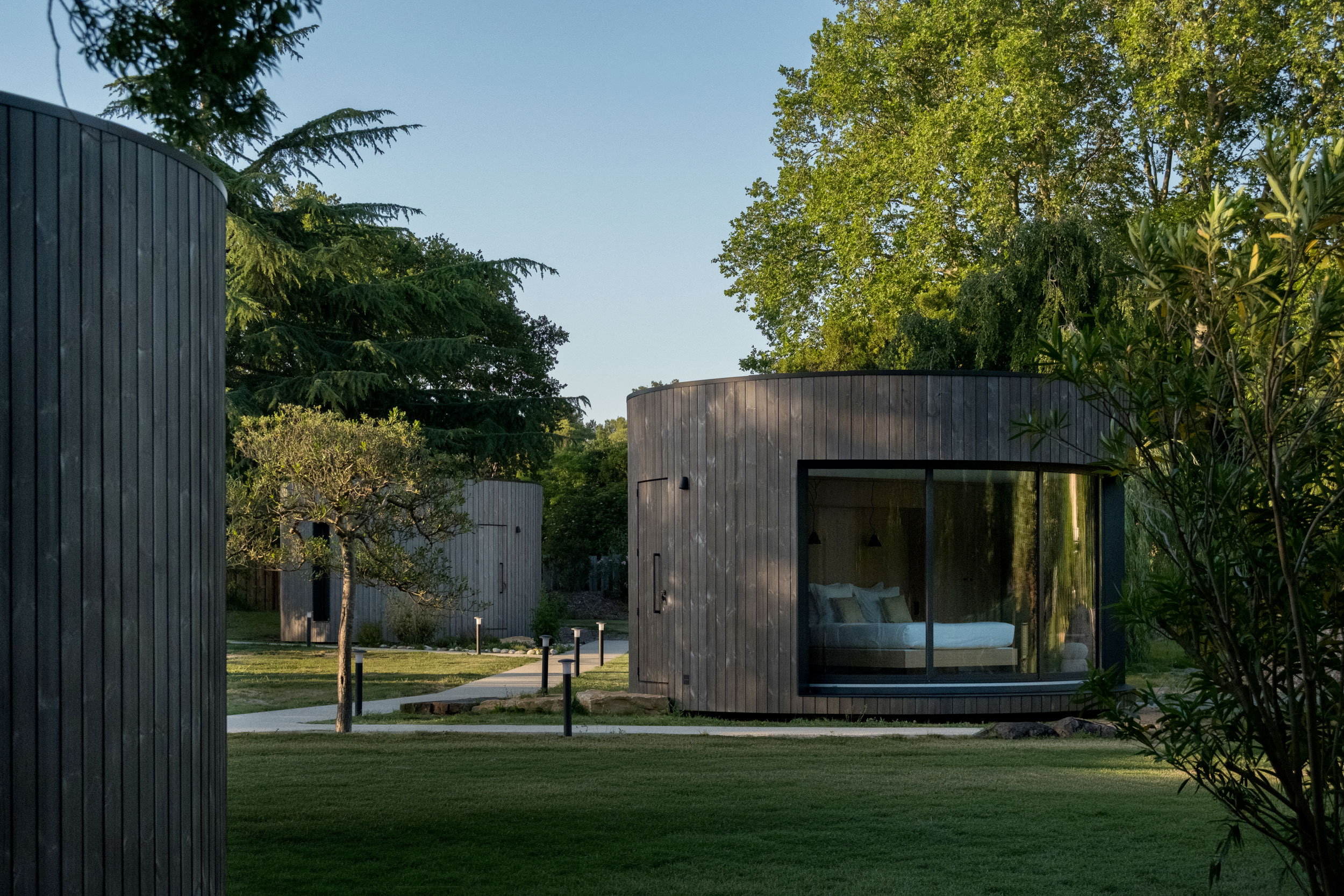 Lumipod at Château de Massillan, Provence